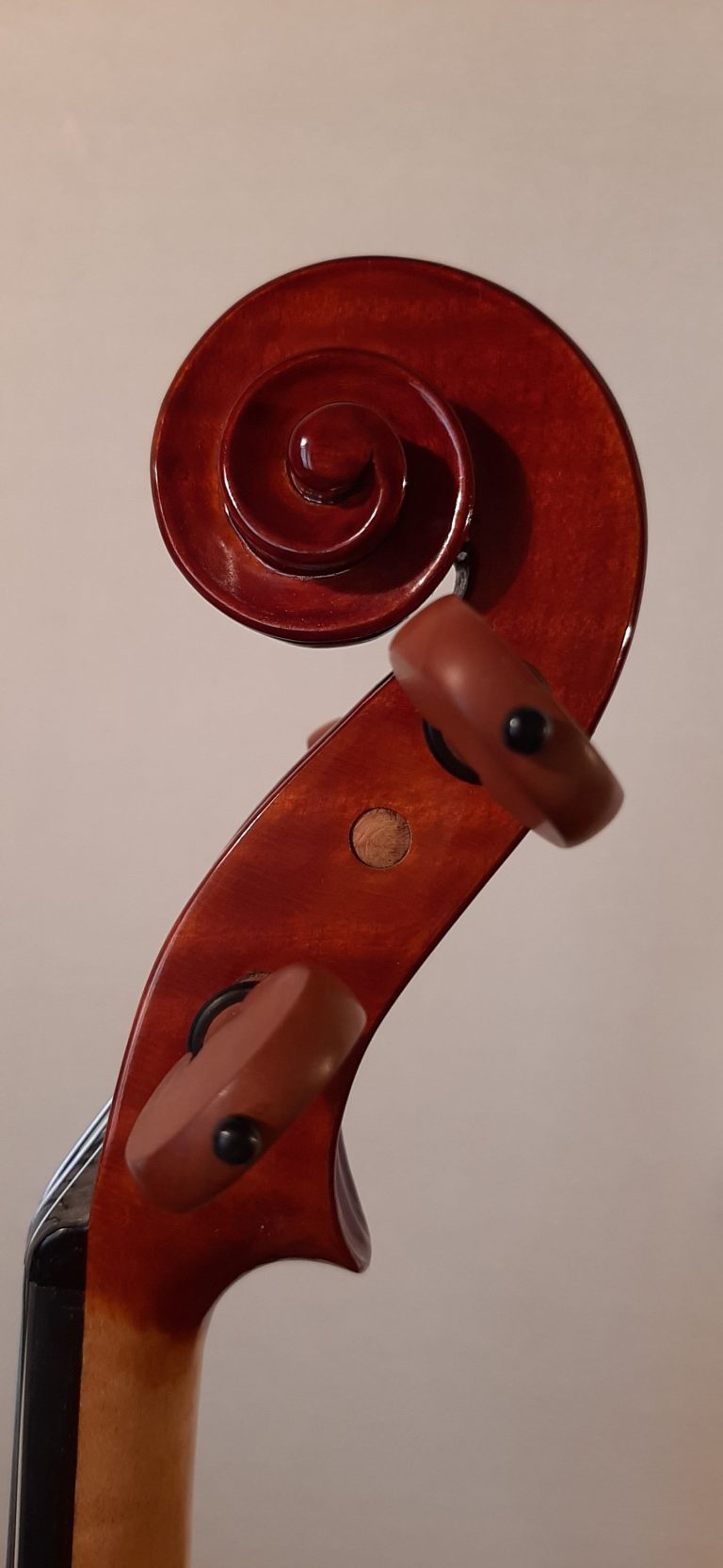 #01 Violin Model Antonio Stradivari, 1689