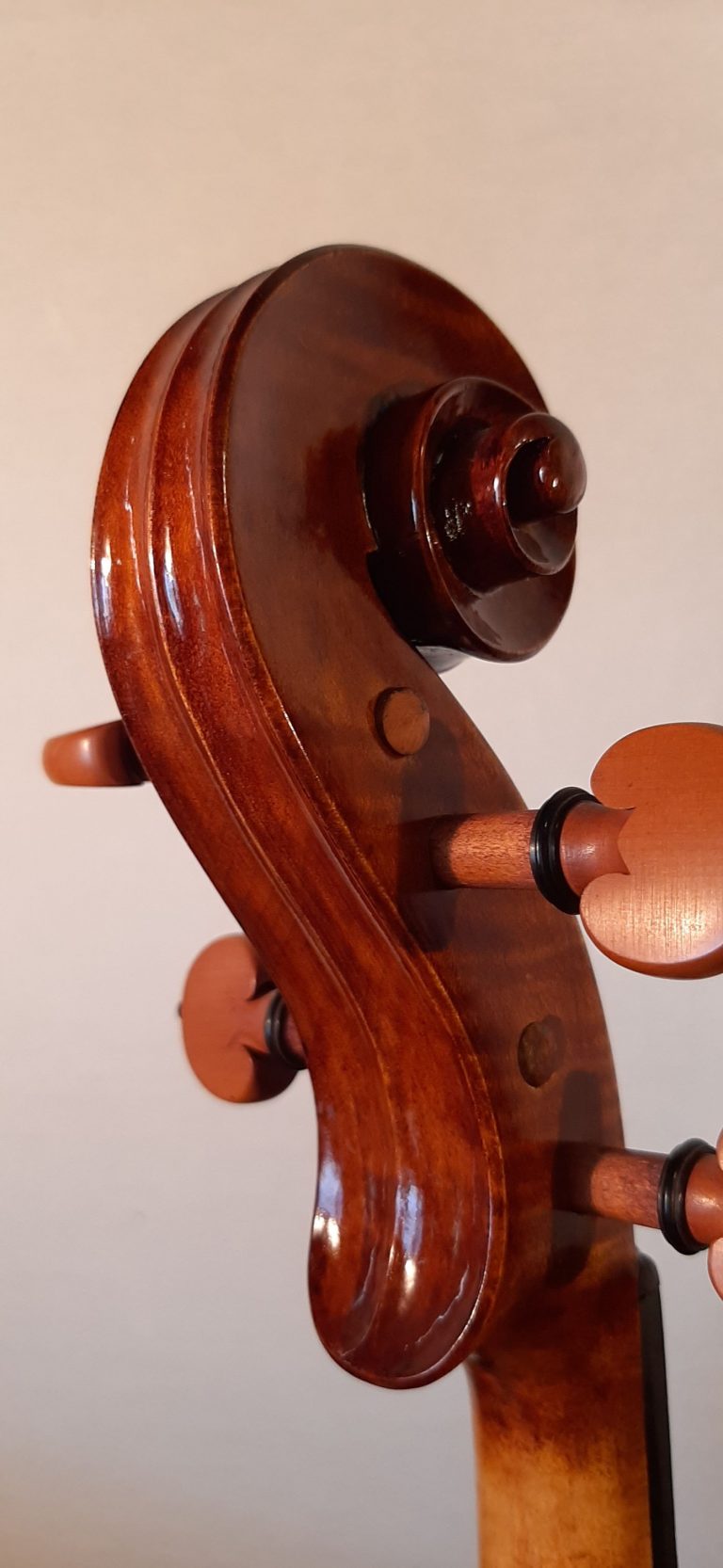 #16 Viola Model Antonio Stradivari, Medicea, 1690