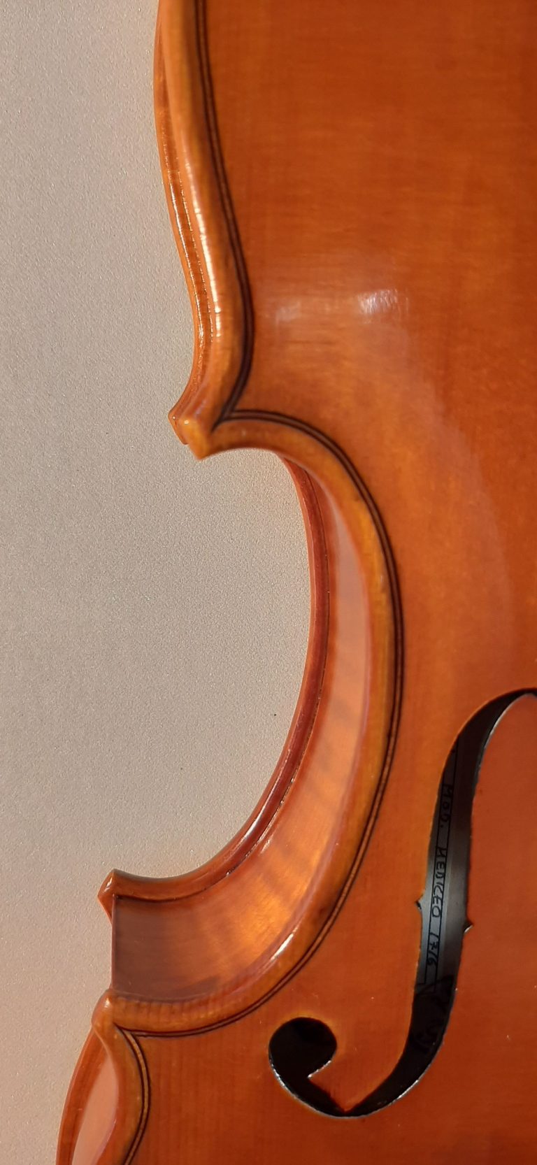 #02 Violin Model Antonio Stradivari Mediceo, 1716