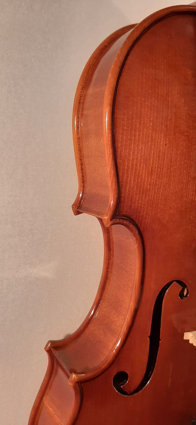 #04 Violin Antonio Stradivari Mediceo, 1716