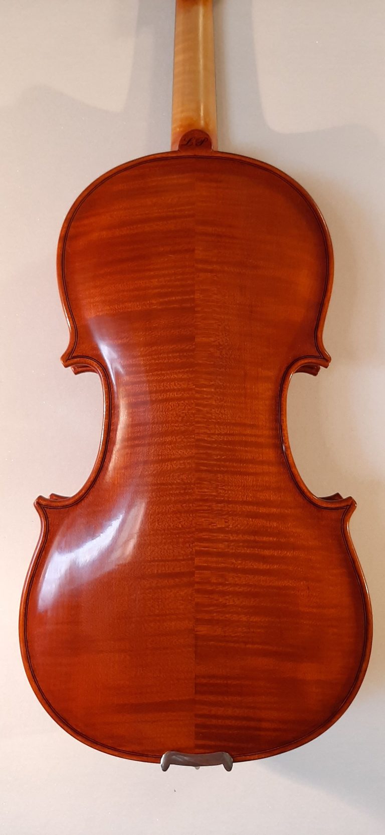 #09 Violin Model Guarneri del Gesú, 1742